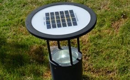 别墅庭院氛围营造：温宿草坪灯选型与布光技巧